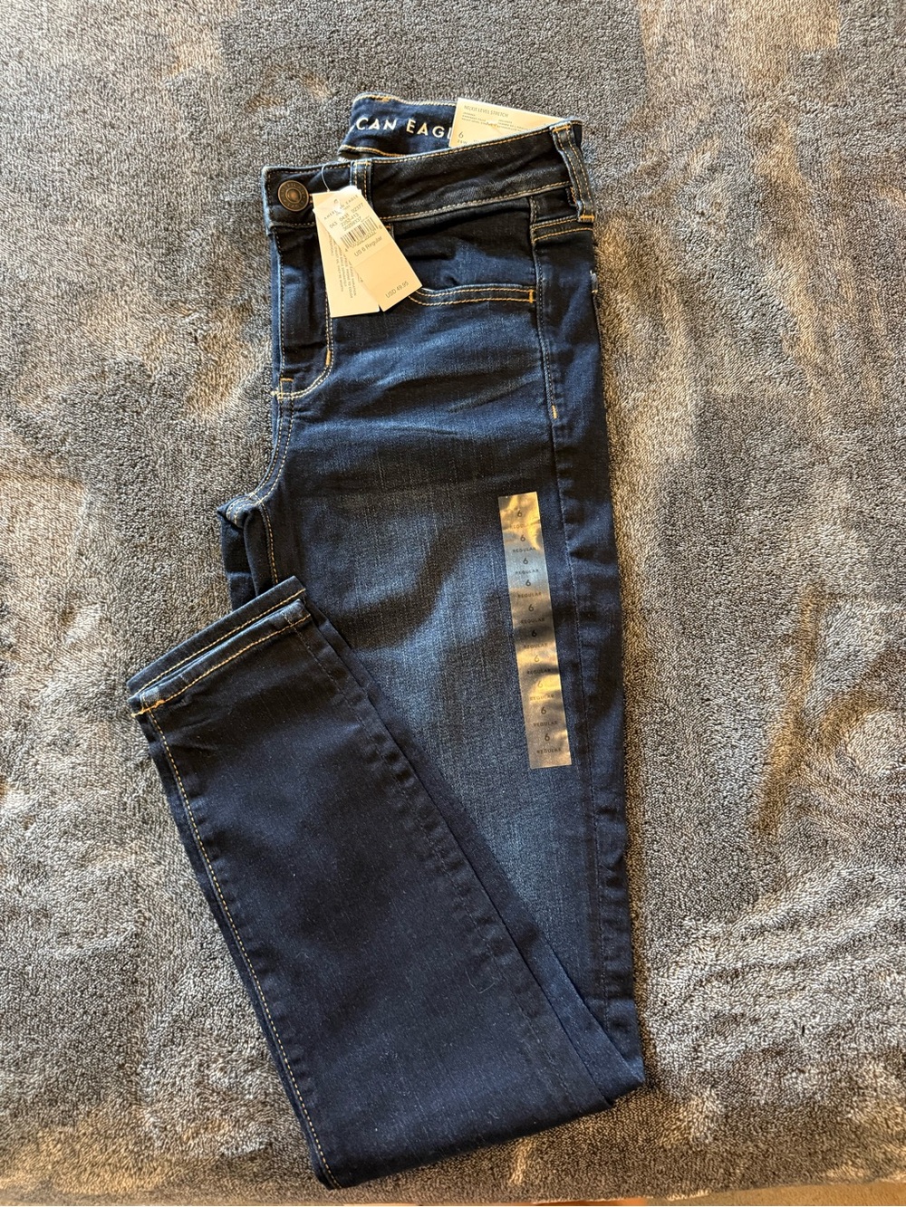 American Eagle Outfitters Navy Blue Women’s Skinny Jeans